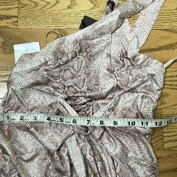 BCBGMAXARAZIA CROSS FRONT MAXI DRESS SIZE XS - Picture 8 of 9